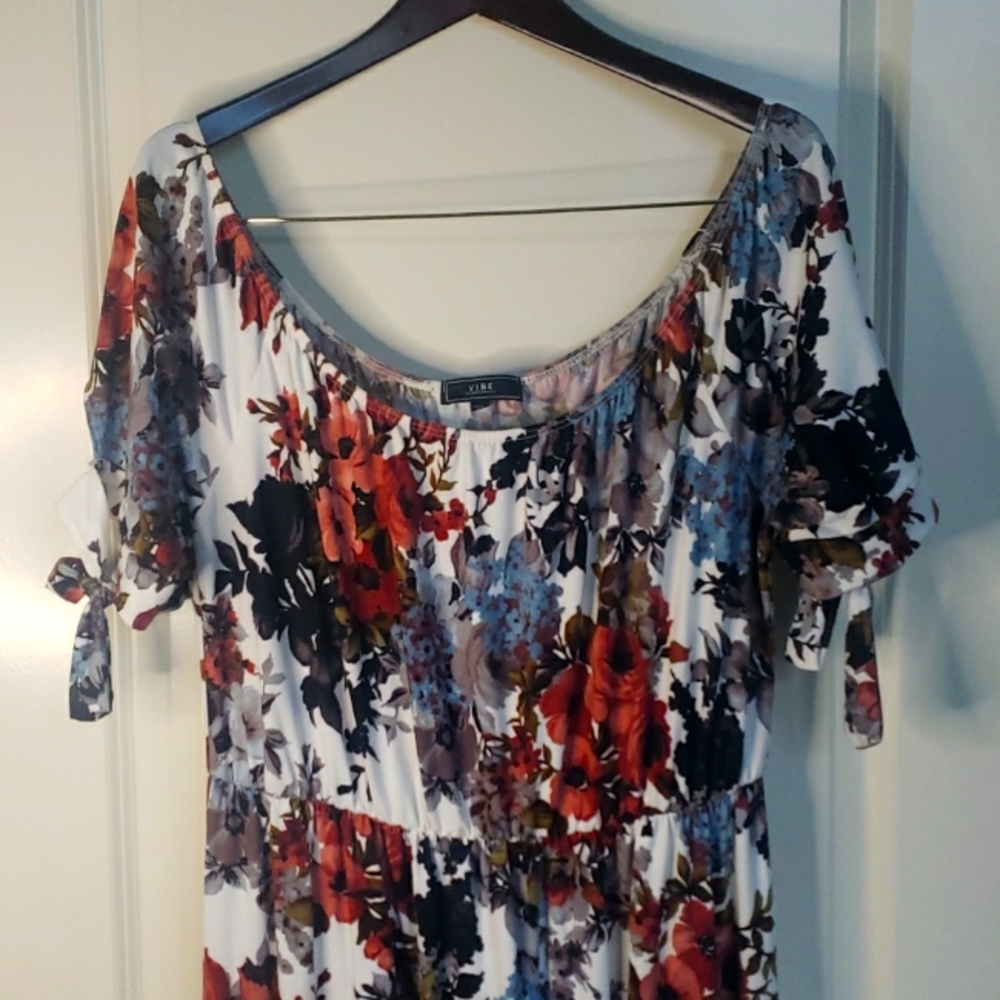 Dress size 2X. Brand by VIBE sportswear